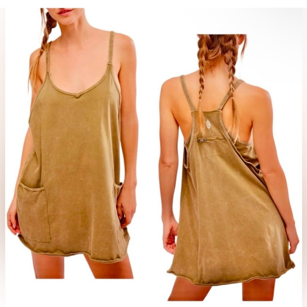 ⚠️, Slightly Flawed, Free People FP Movement Hot Shot Mini Dress. NWOT.